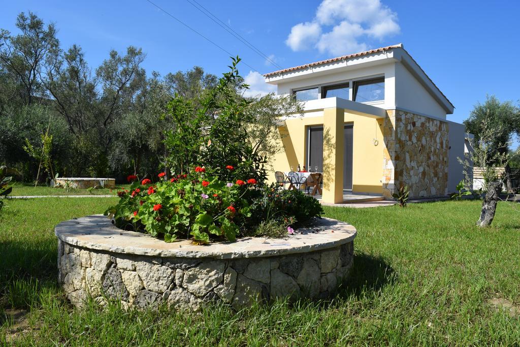 Three Stars Luxury Villas Moraḯtika Exterior foto