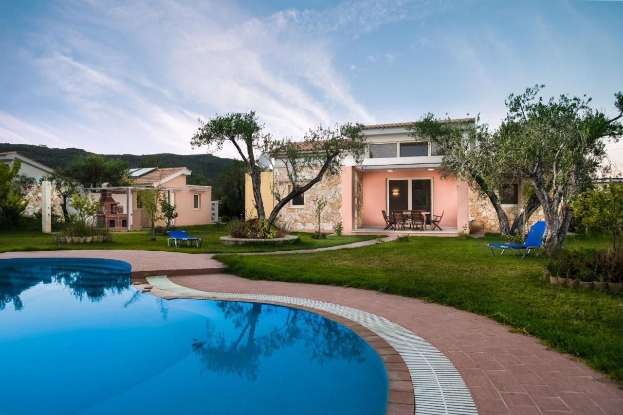 Three Stars Luxury Villas Moraḯtika Exterior foto